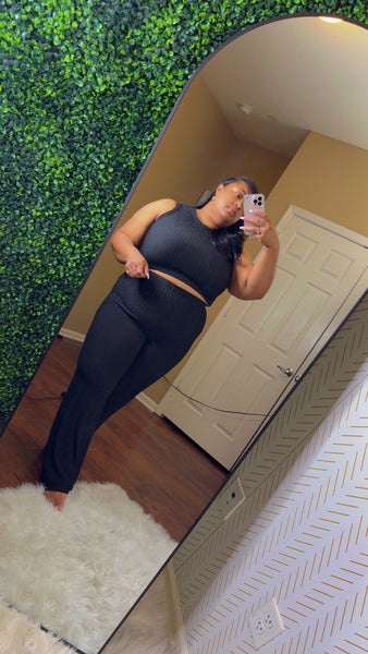 She’s Ready Set {Black}