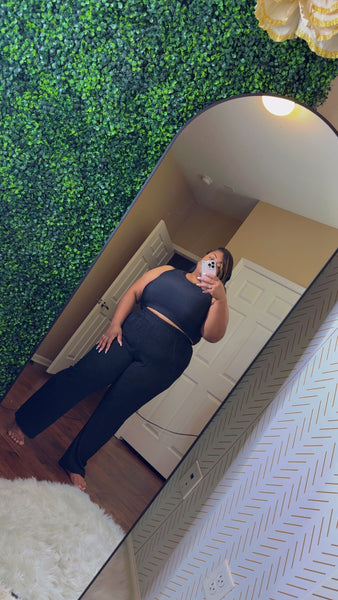 She’s Ready Set {Black}